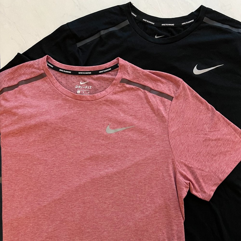 TWO Nike Dry-FIT Vented T-shirts - XL